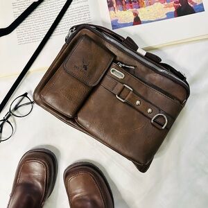 Weixier Brown Leather Men's Messenger Bag